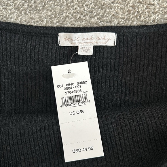 Don’t ask Why fitted, wide, scoop neck Sweater with Bell sleeves. O/S fits most - Picture 2 of 2